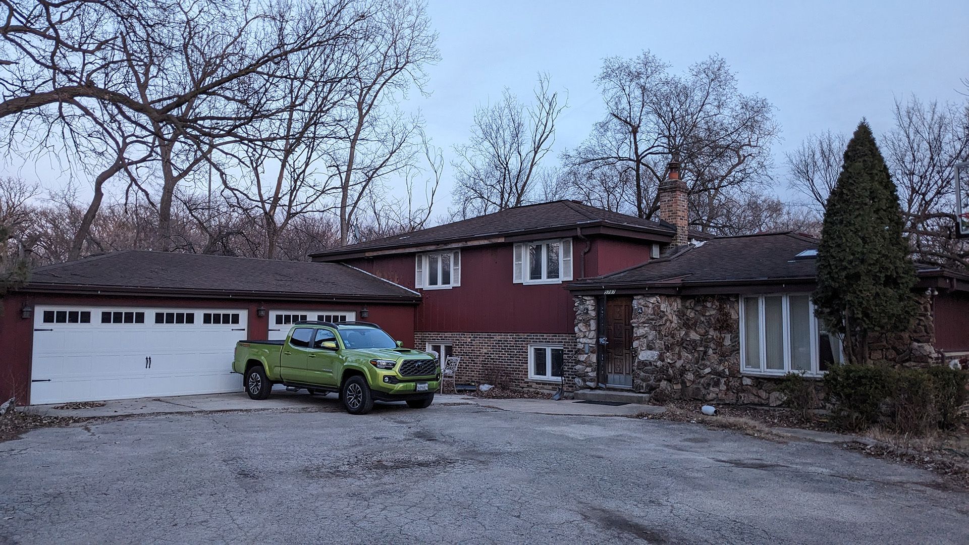 5787 N Clifford Avenue — Chicago, IL 60646