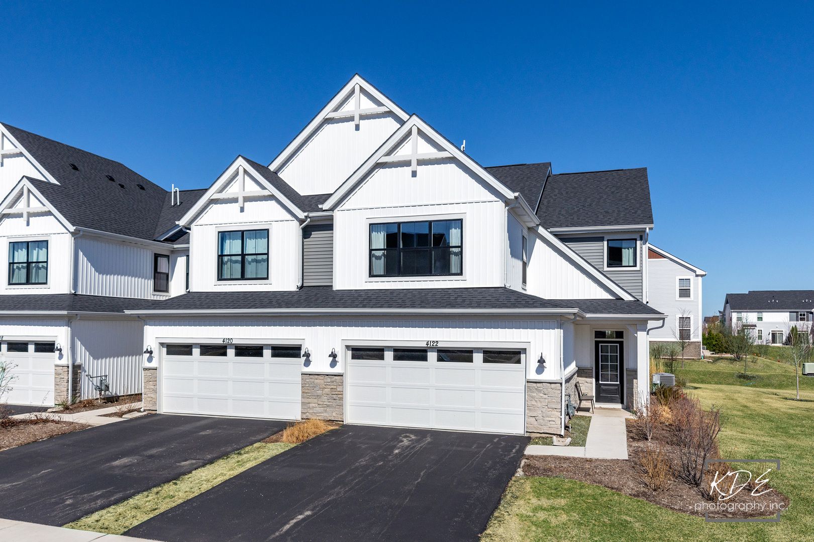 4122 Chelsea Manor Circle — Aurora, IL 60504