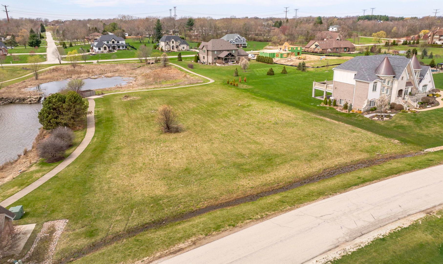 18490 S Pineprairie Drive — Mokena, IL 60448