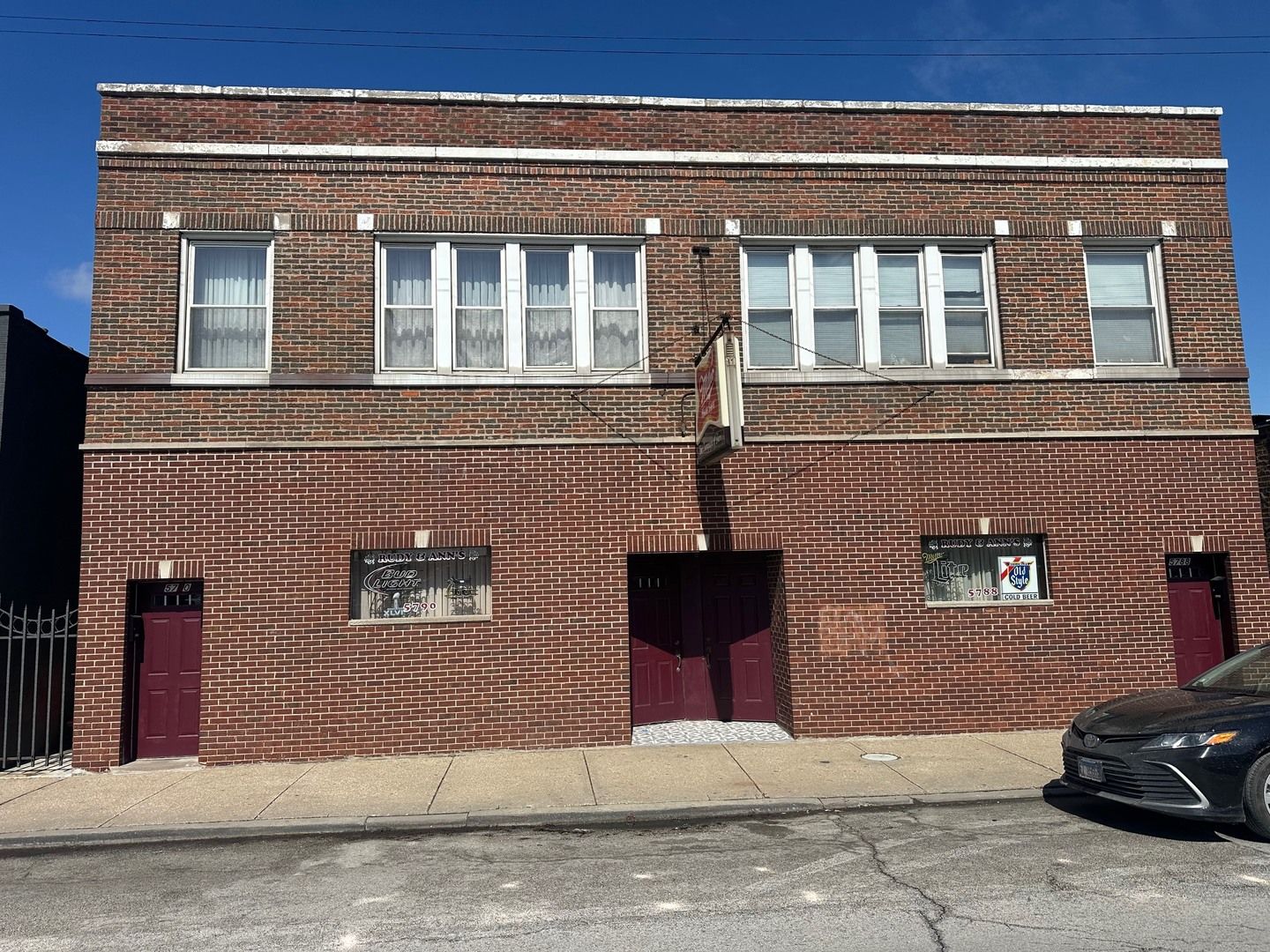 5788 S Archer Avenue — Chicago, IL 60638
