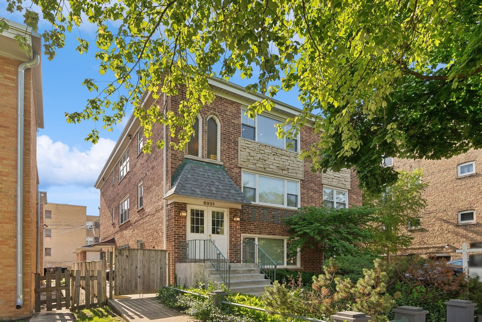 8951 Skokie Boulevard #3 — Skokie, IL 60077