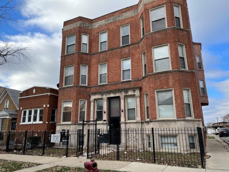 2300 Ridgeway Avenue, Chicago, IL 60623