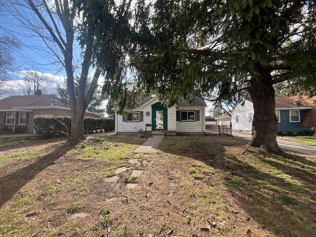 511 S Russell Street — Champaign, IL 61821