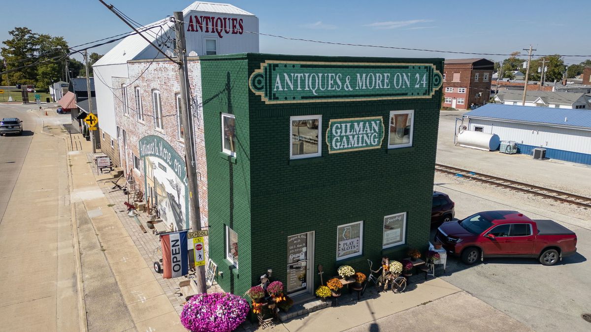 126 Main Street, Gilman, IL 60938