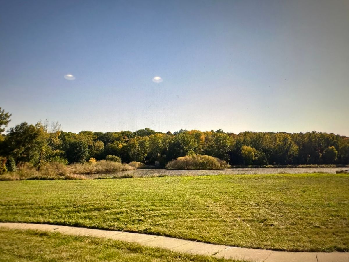 919 Brassfield Avenue, Romeoville, IL 60446