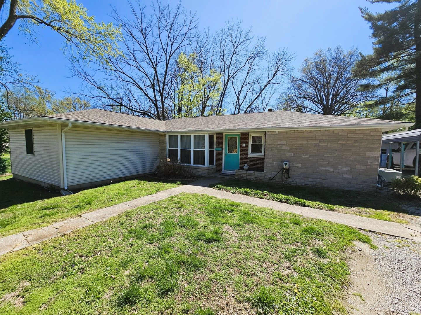 2 Lincoln Drive — Mt Vernon, IL 62864