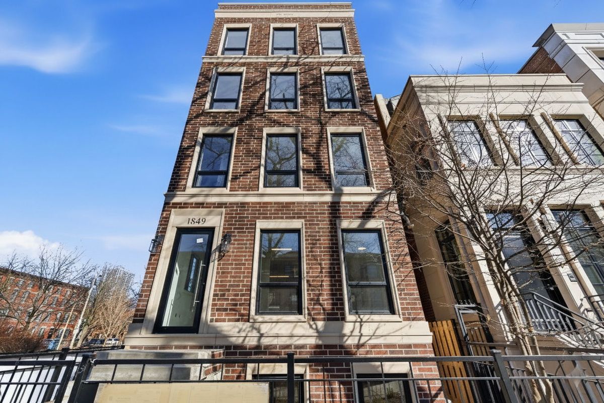 1849 Mohawk Street, Chicago, IL 60614