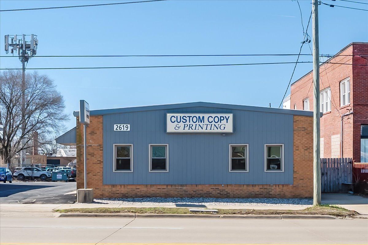2619 Charles Street — Rockford, IL 61104