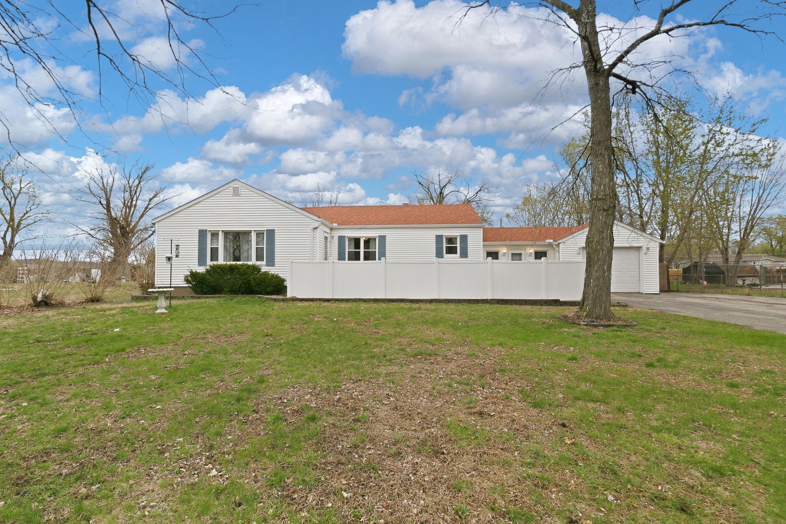 3709 Morton Drive — East Moline, IL 61244