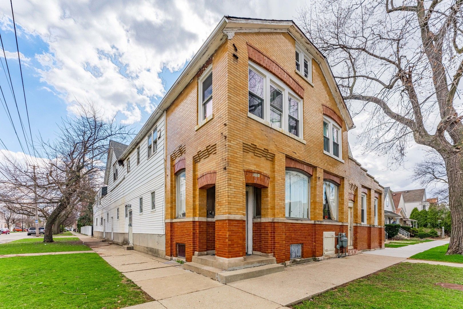 5101 W 31st Place — Cicero, IL 60804