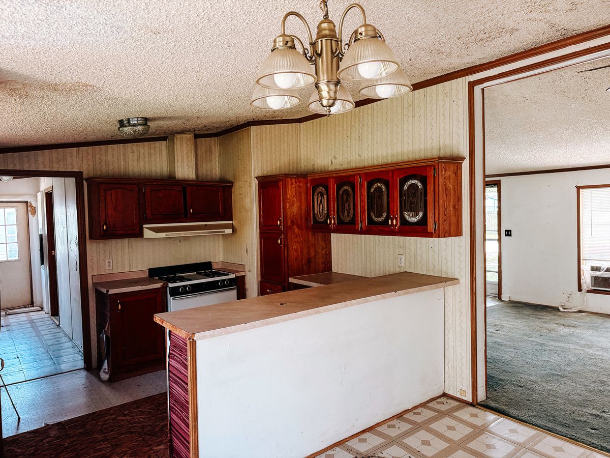 155 E Concord Street, Sheldon, IL 60966