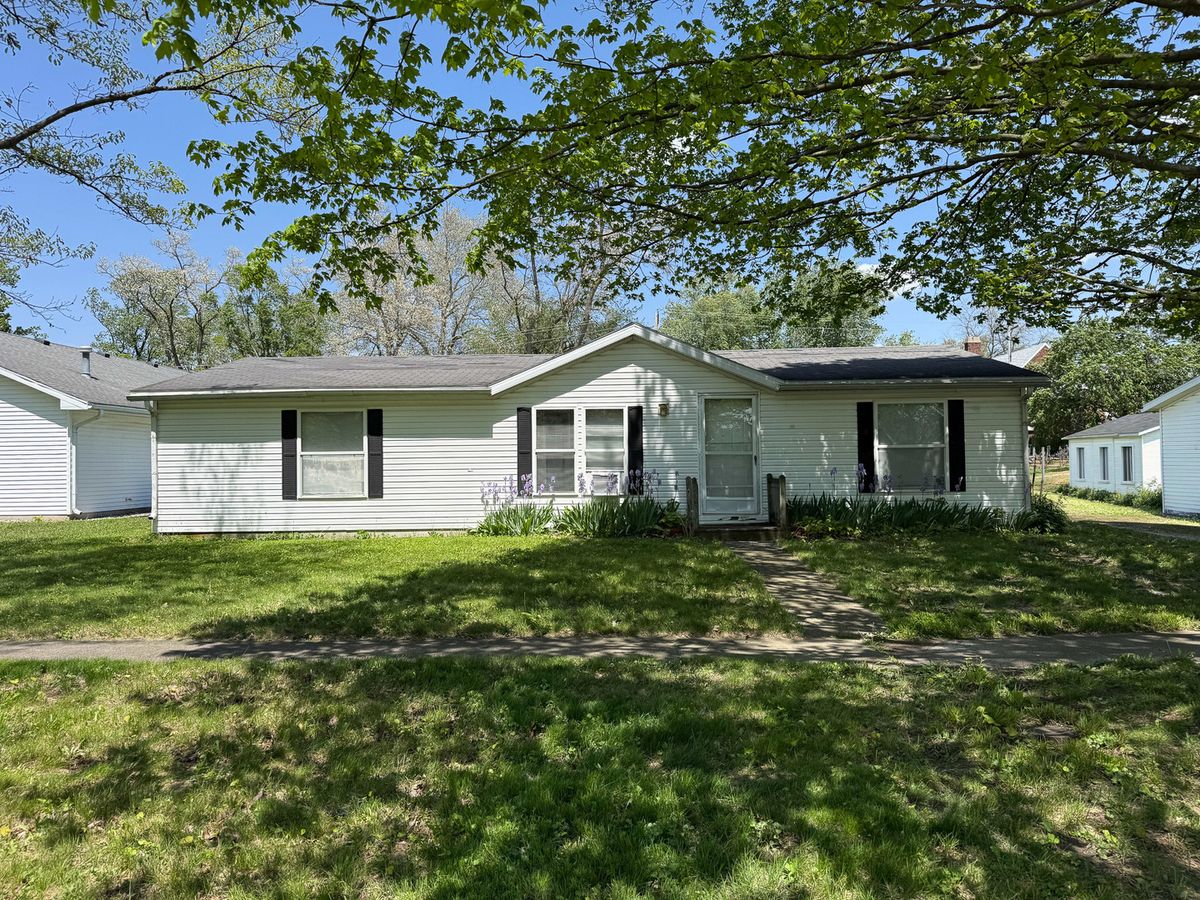 155 Concord Street, Sheldon, IL 60966