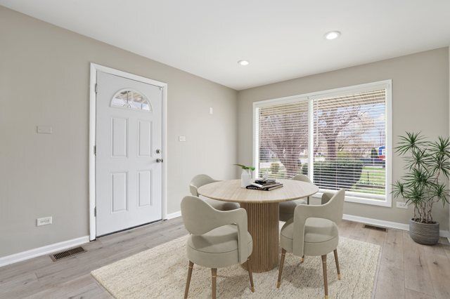 214 Hunter Street, Thornton, IL 60476