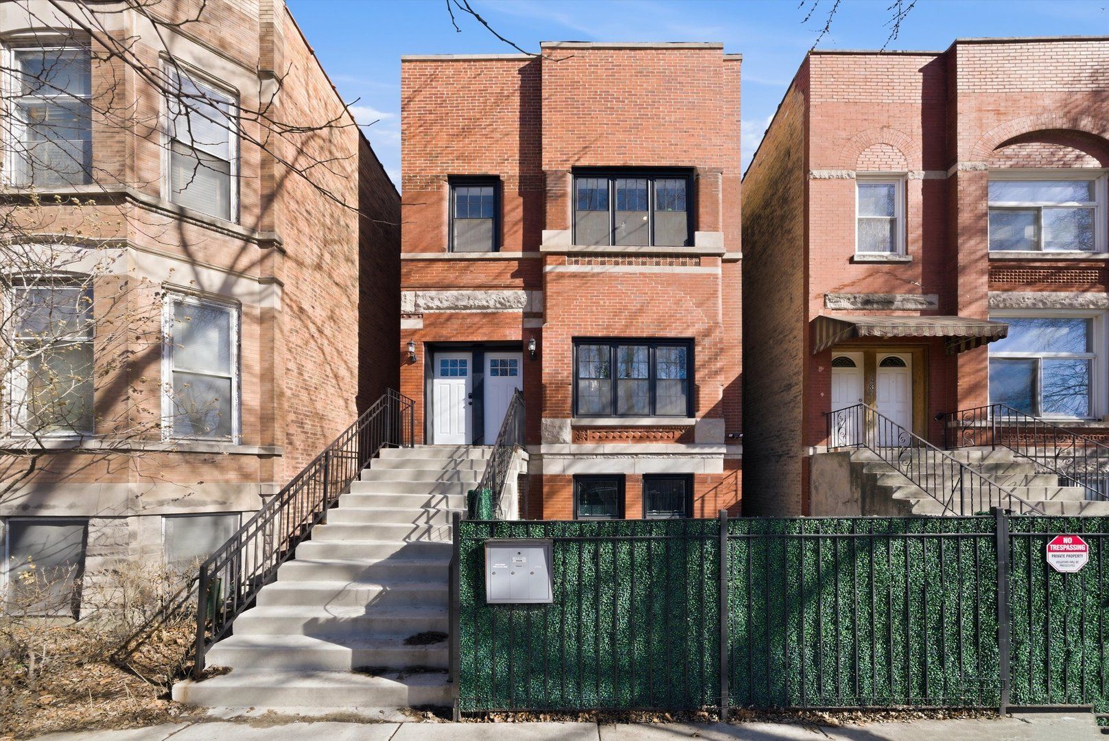 1239 N Rockwell Street — Chicago, IL 60622