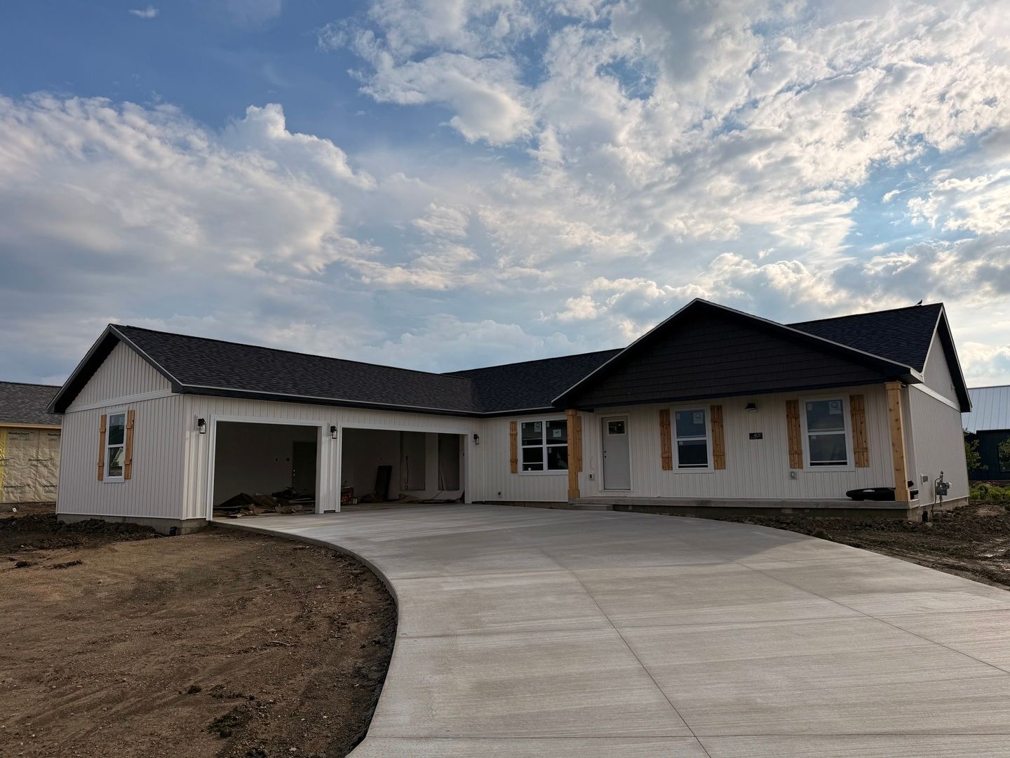 407 Jerin Drive — Fisher, IL 61843