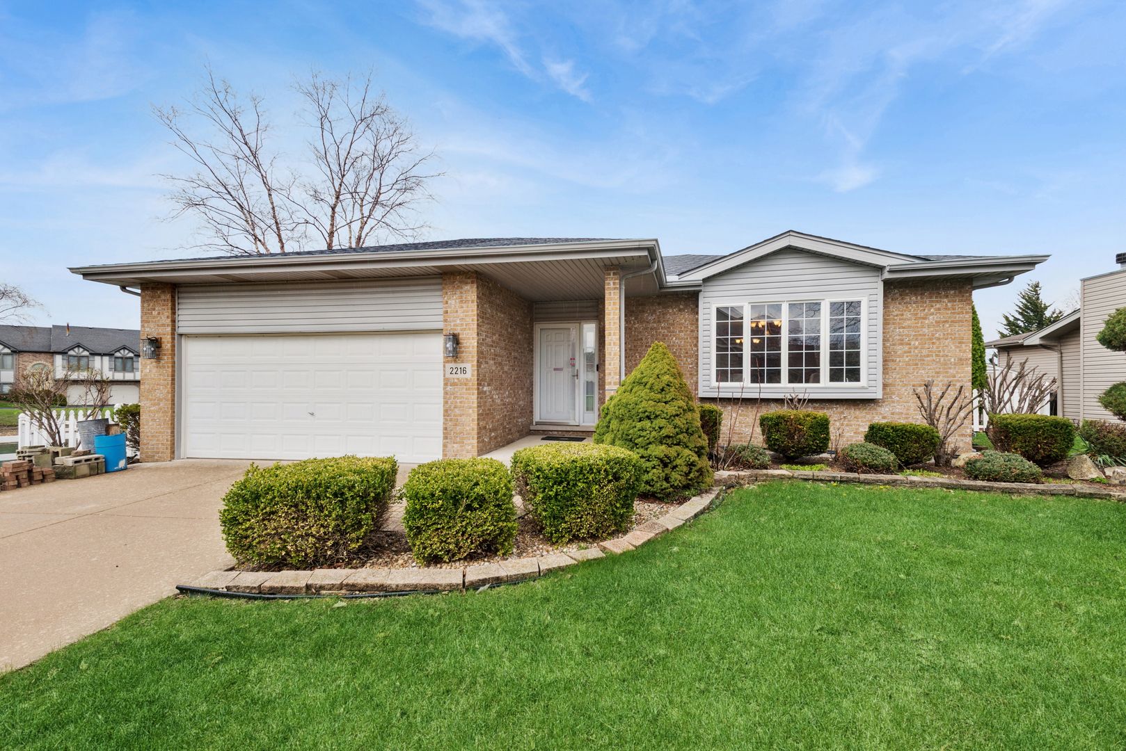 2216 Olde Mill Road — Plainfield, IL 60586