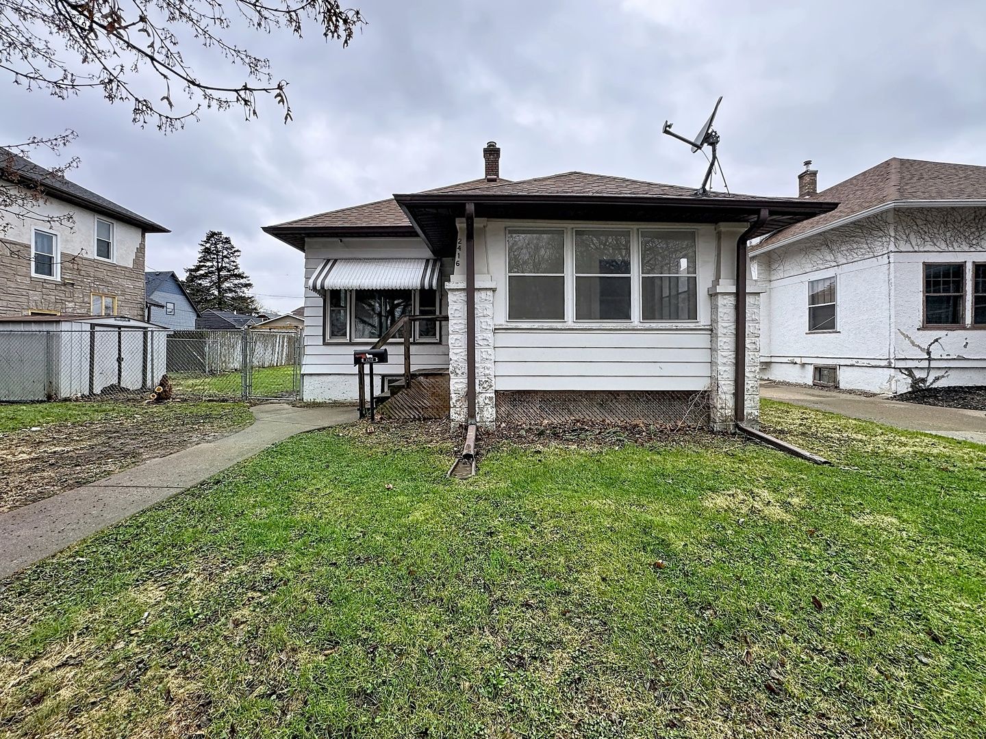 2416 Farnam Street — Davenport, IA 52803