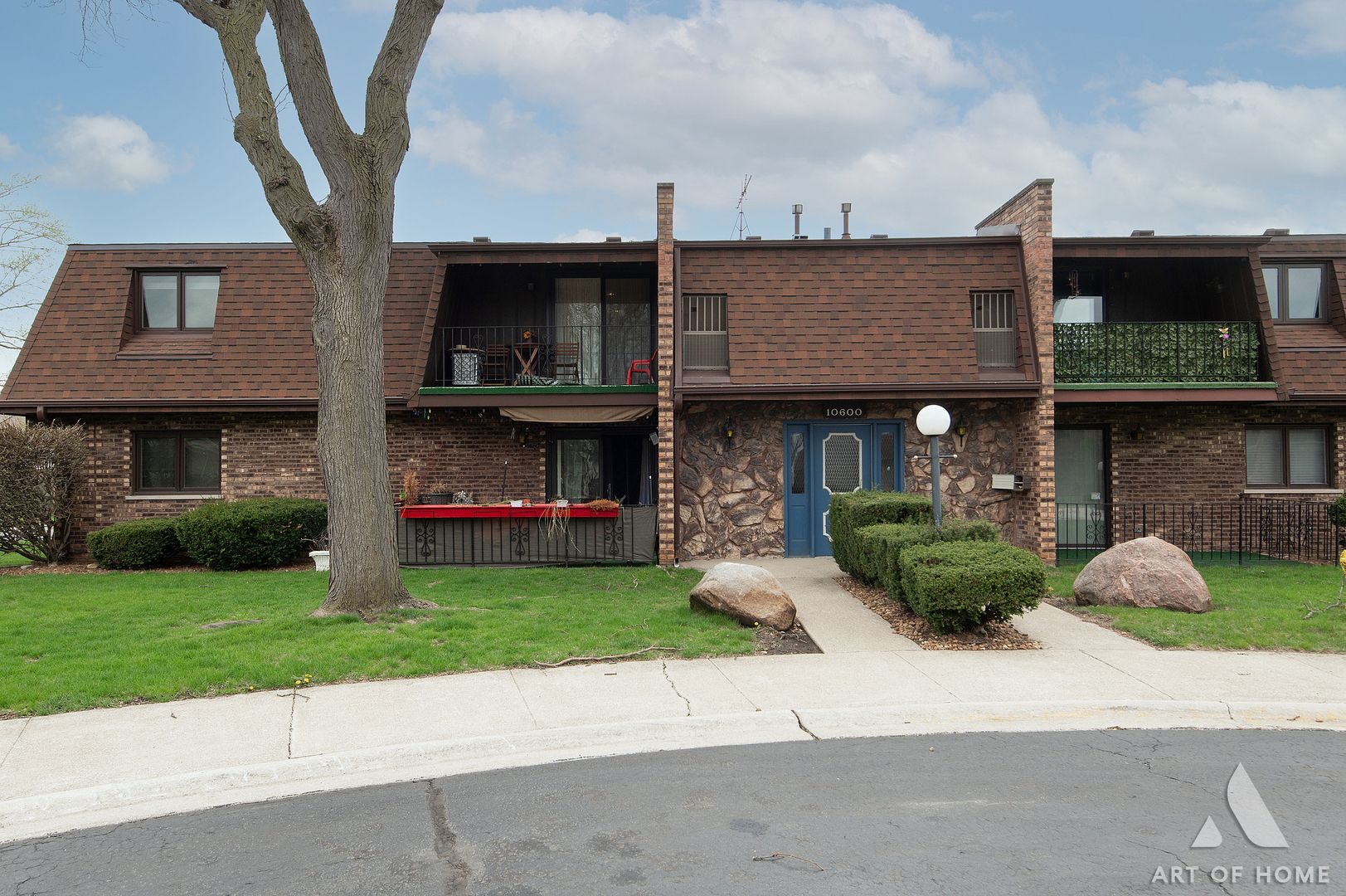 10600 S Brooklodge Lane #1B — Palos Hills, IL 60465