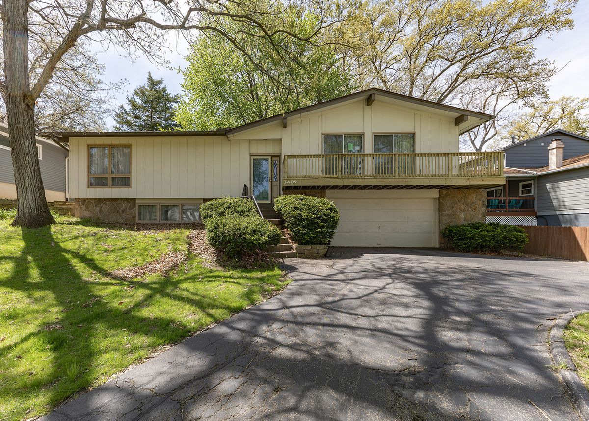 3409 52nd Street, Moline, IL 51265