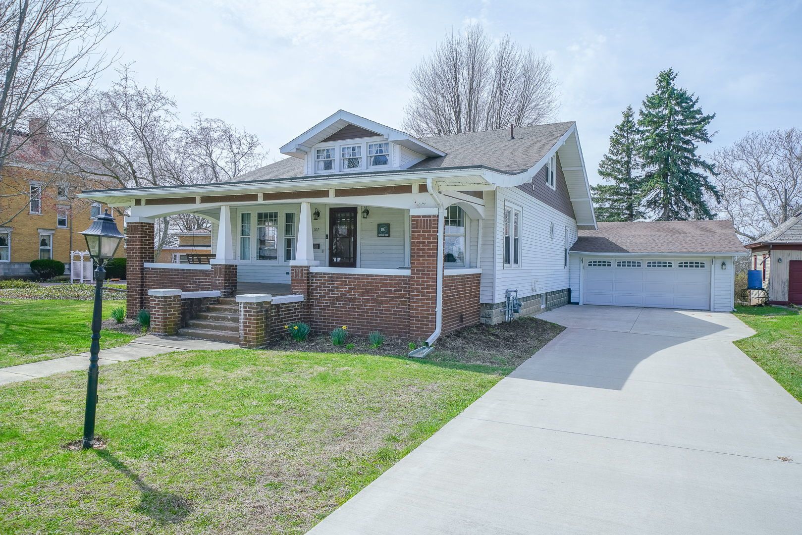 107 N Barber — Polo, IL 61064