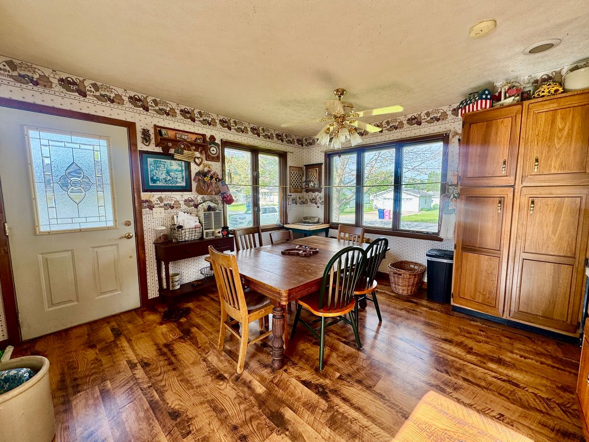 608 W Main Street, Aledo, IL 61231