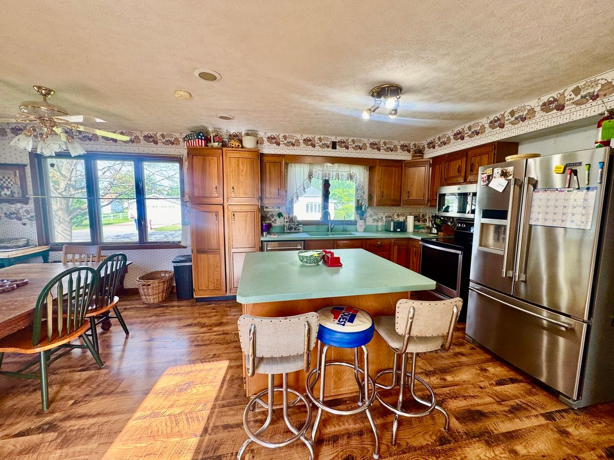 608 W Main Street, Aledo, IL 61231