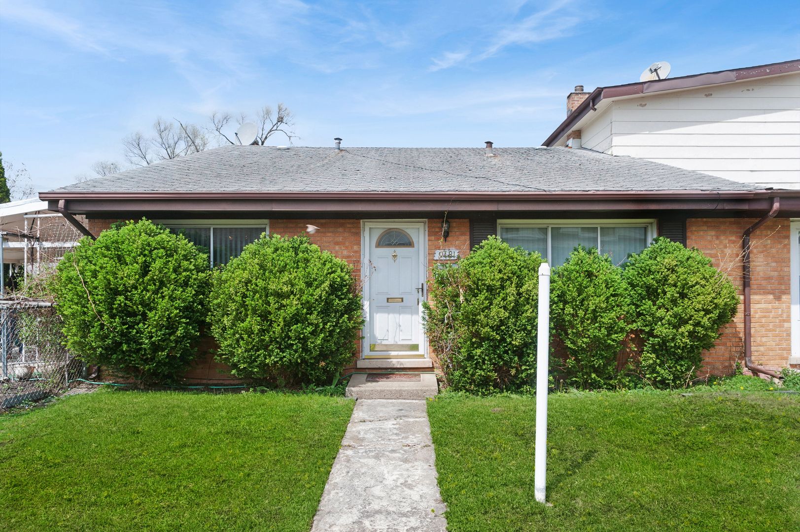9481 Park Lane — Des Plaines, IL 60016
