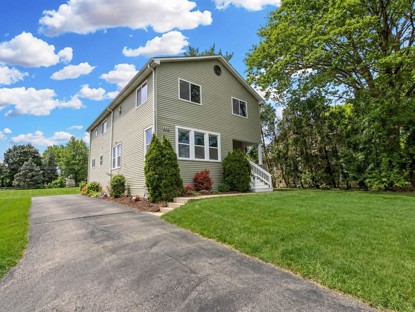 2415 Maple Avenue — Downers Grove, IL 60515