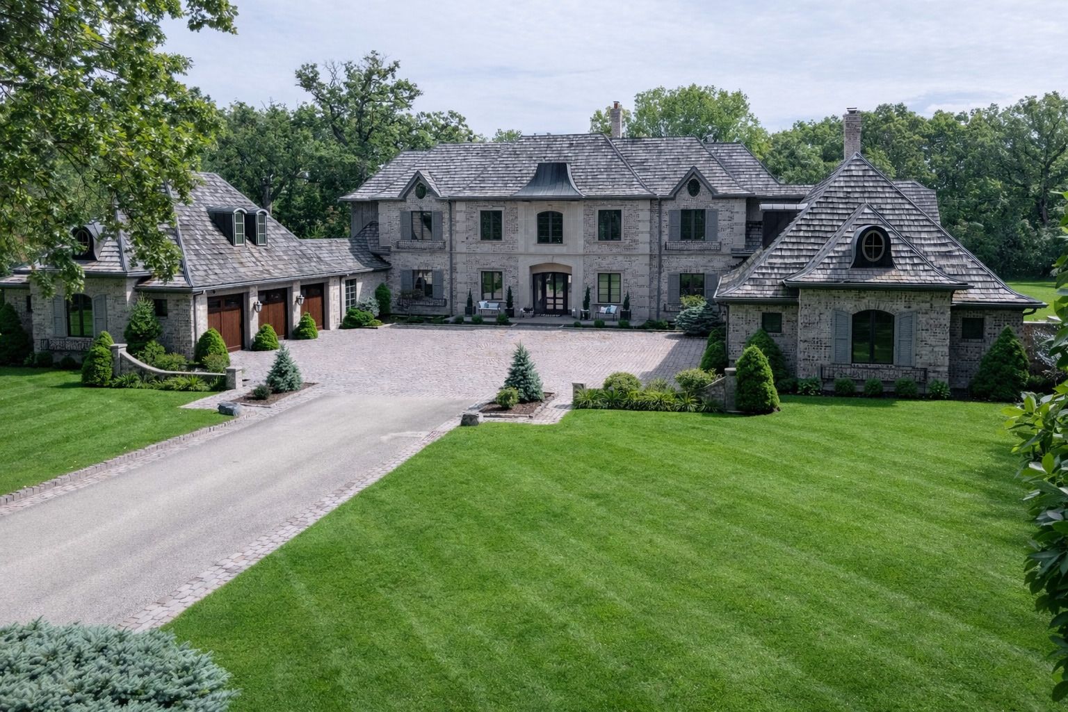 24 Bridlewood Road — Northbrook, IL 60062