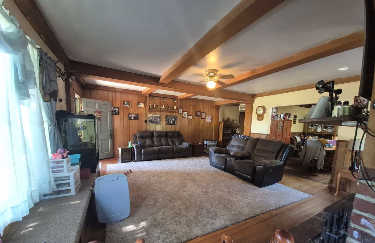 1201 Fairview Road, Rosiclare, IL 62982