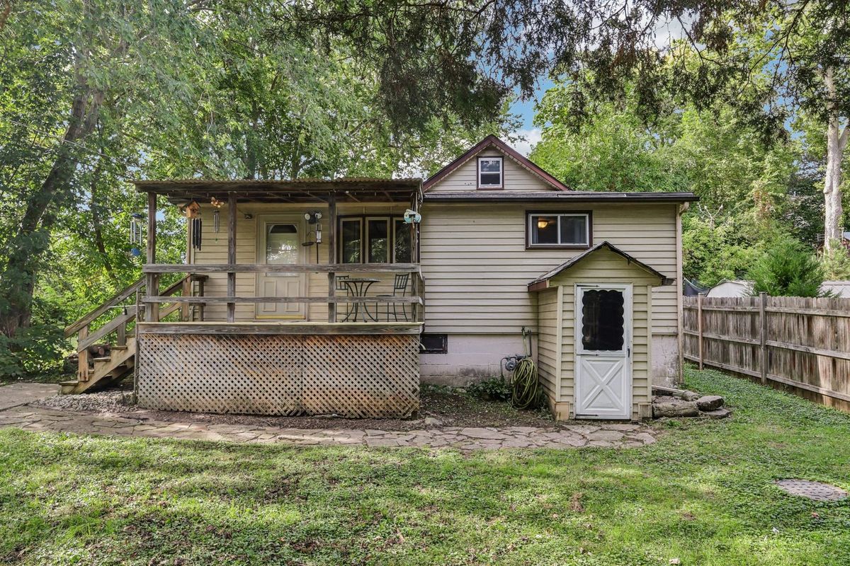 38528 Drexel Boulevard, Antioch, IL 60002