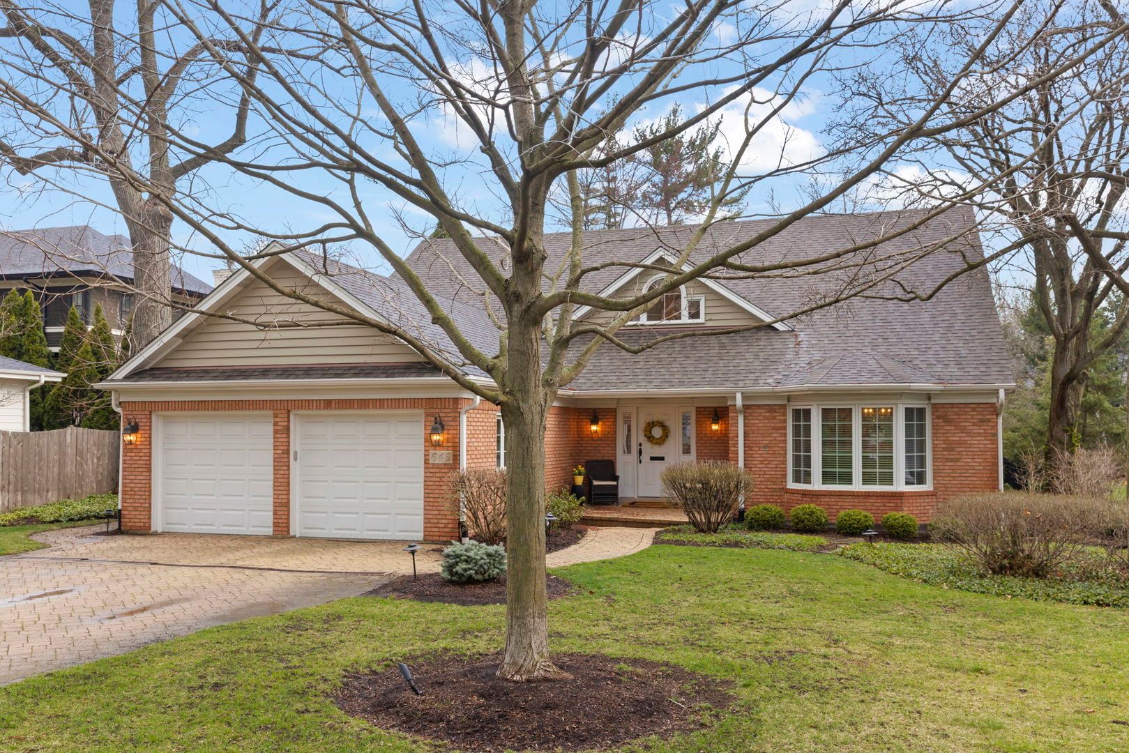 646 Highview Avenue — Glen Ellyn, IL 60137