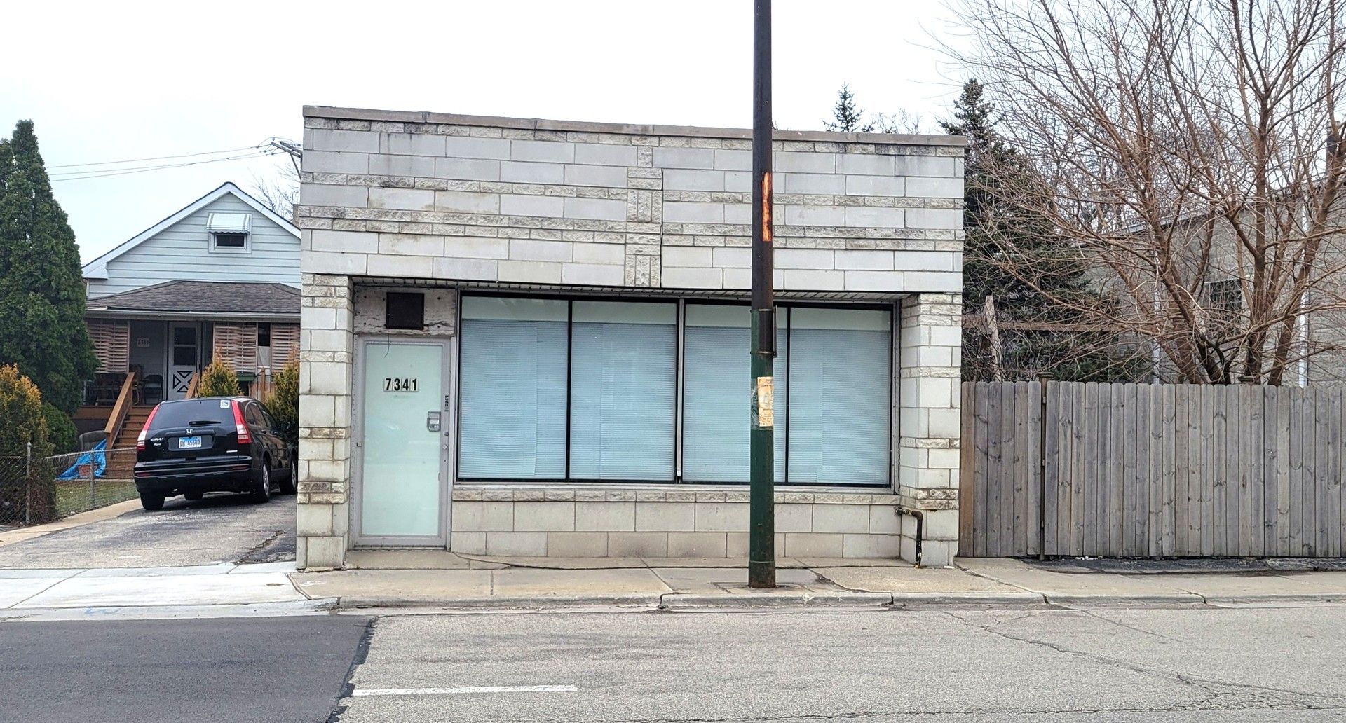 7339-43 W Irving Park Road — Chicago, IL 60638
