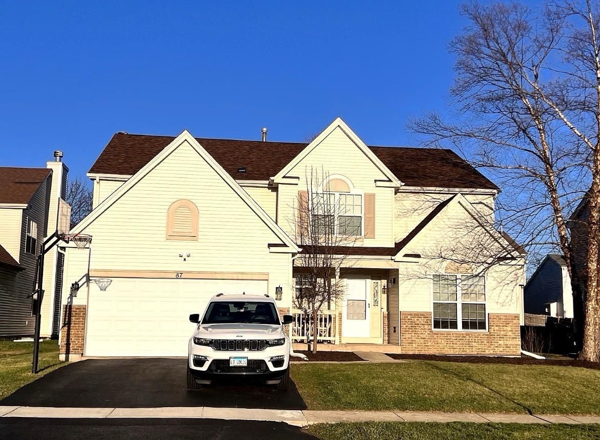 87 S Savannah Parkway — Round Lake, IL 60073
