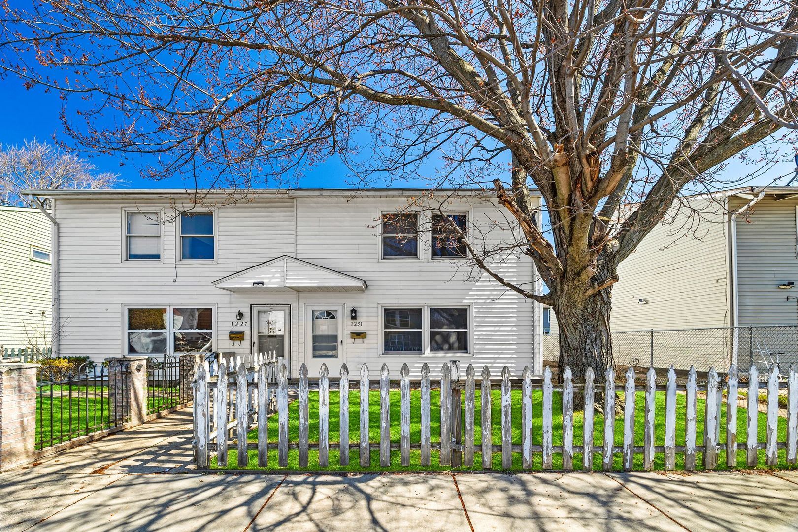 1231 Tobin Court — Waukegan, IL 60085