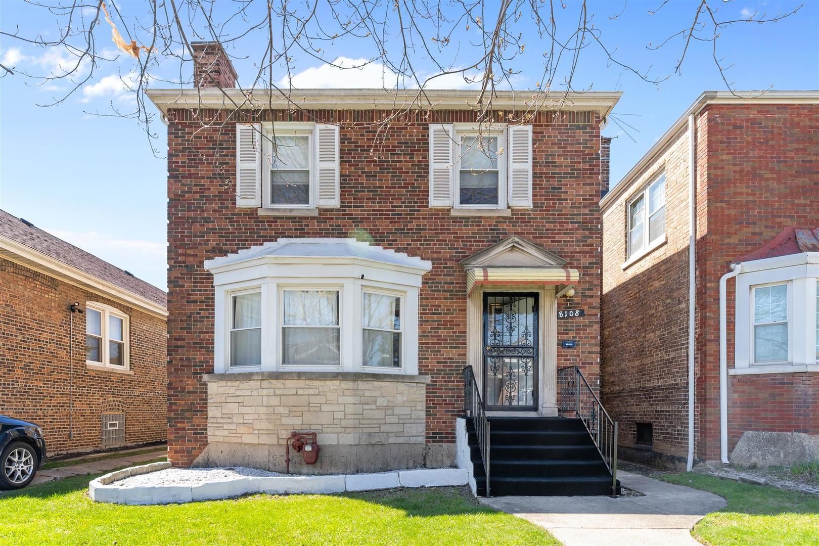 8108 S Wood Street — Chicago, IL 60620