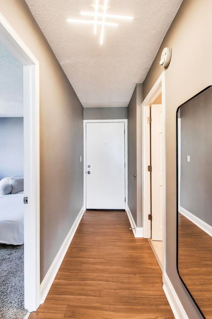 1043 S York Road #501, Bensenville, IL 60106