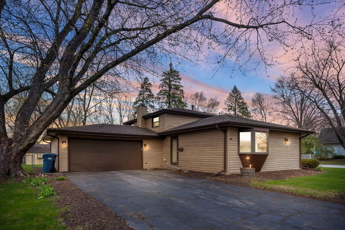 34 Emery Drive, Bourbonnais, IL 60914