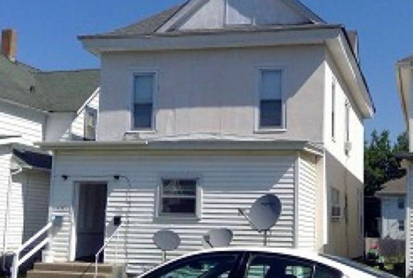 630 6th Avenue — Clinton, IA 52732