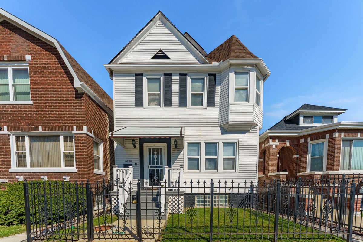 6929 Oakley Avenue, Chicago, IL 60636