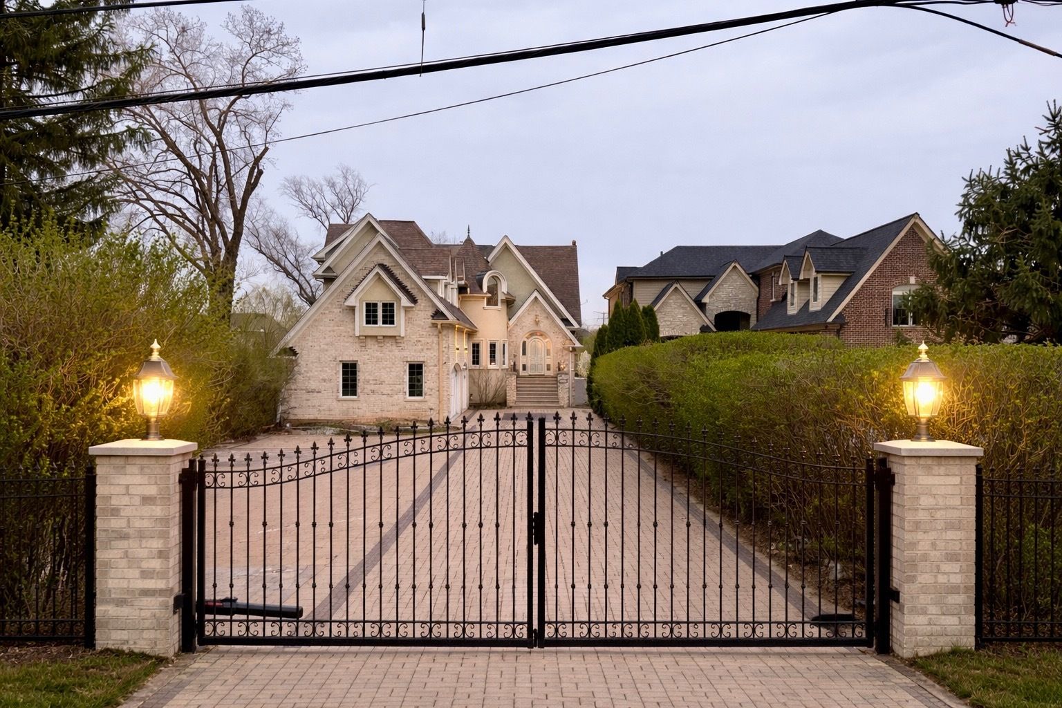 7381 S MADISON Street — Burr Ridge, IL 60527