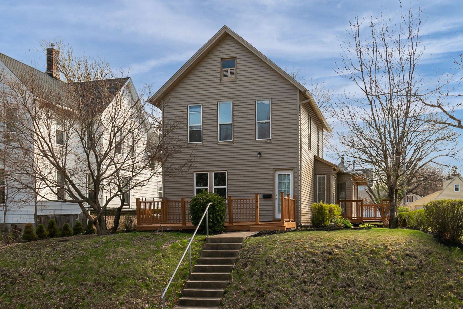 1210 3rd Street — Moline, IL 61265