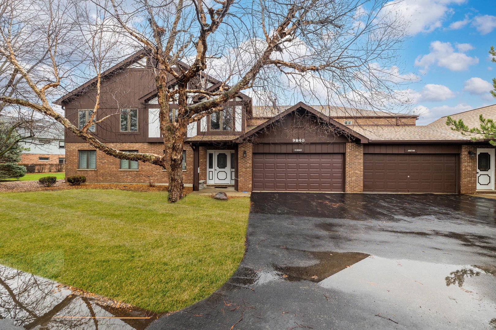 9840 Terrace Drive #E2 — Palos Park, IL 60464
