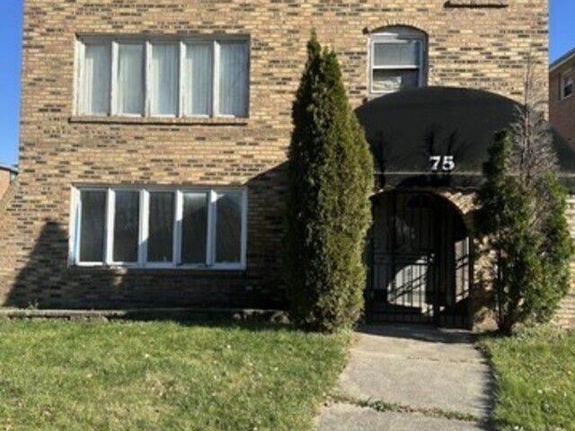 75 Paxton Avenue, Calumet City, IL 60409