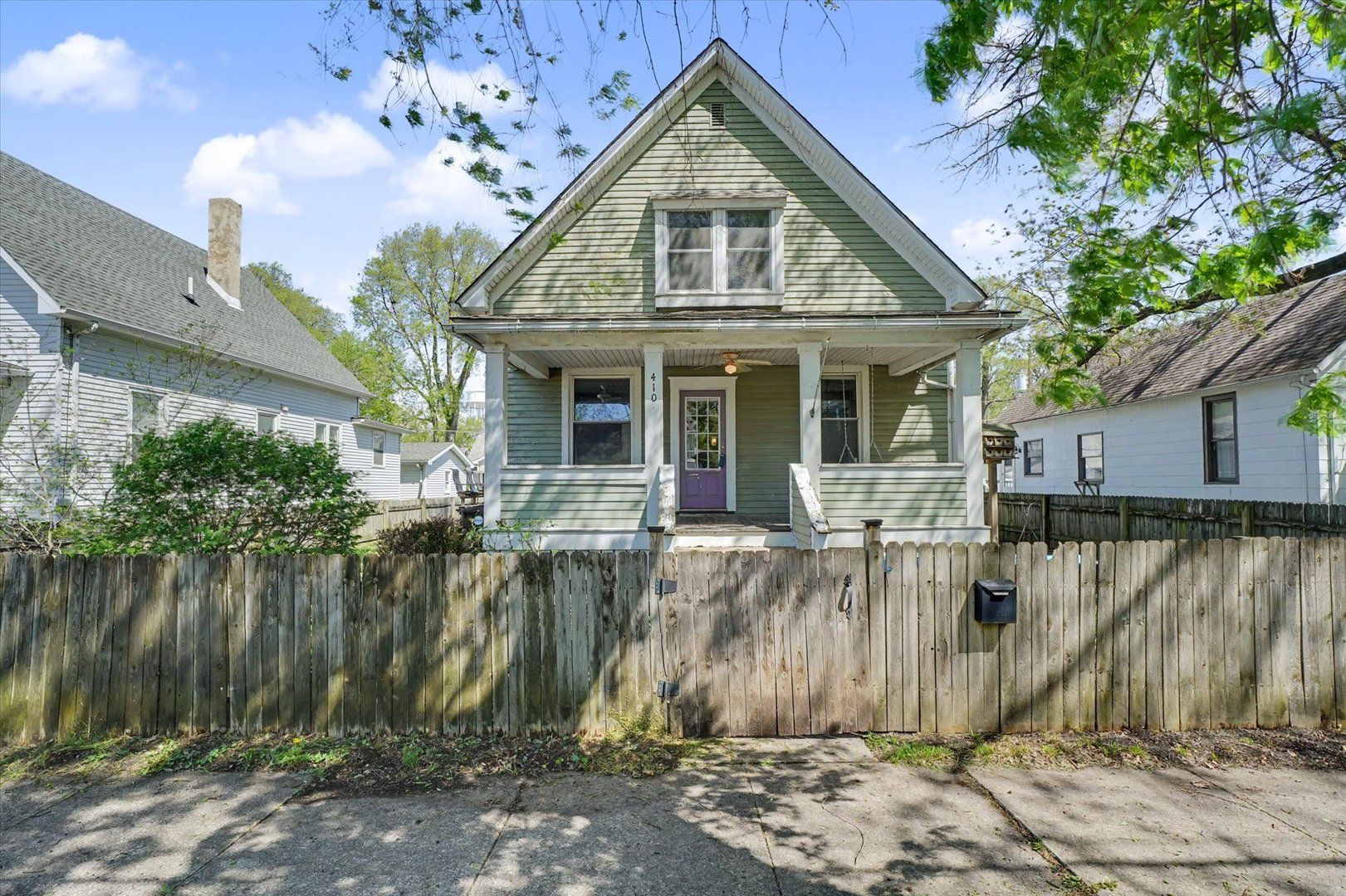 410 E LAFAYETTE — Monticello, IL 61856