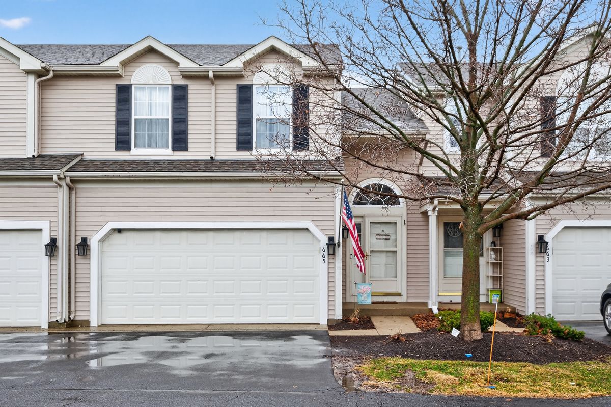 665 Kenwood Court, DeKalb, IL 60115