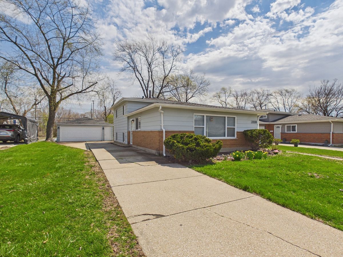 209 Todd Street, Park Forest, IL 60466