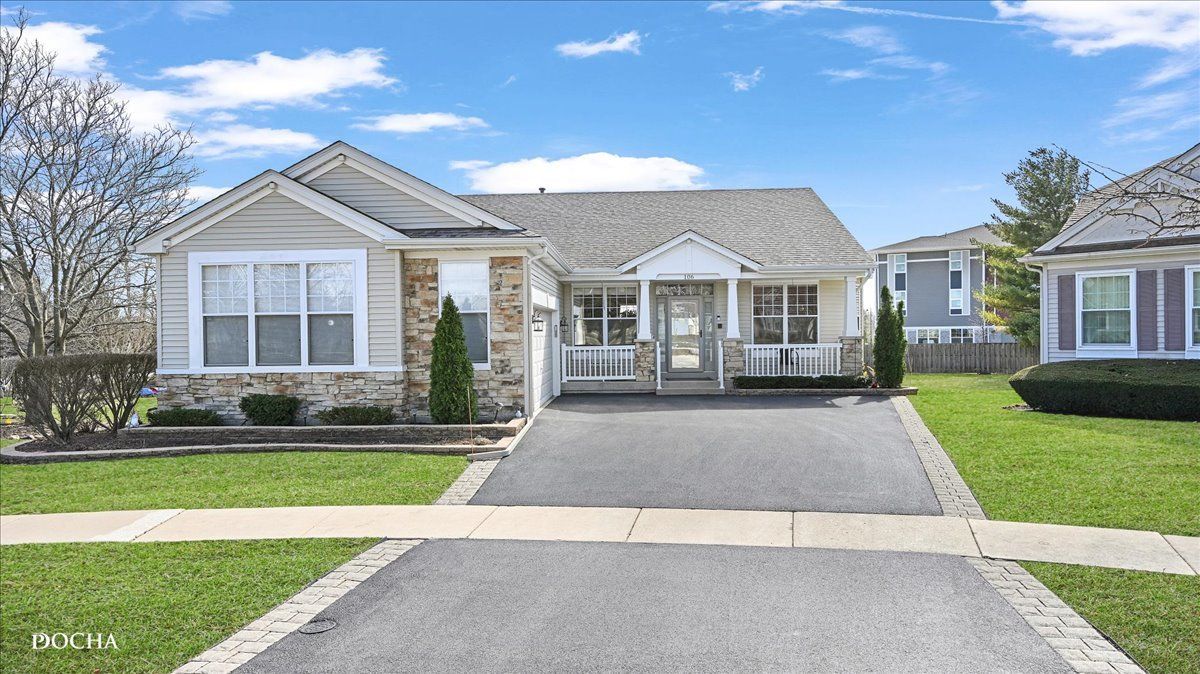 106 River Run Court — Oswego, IL 60543