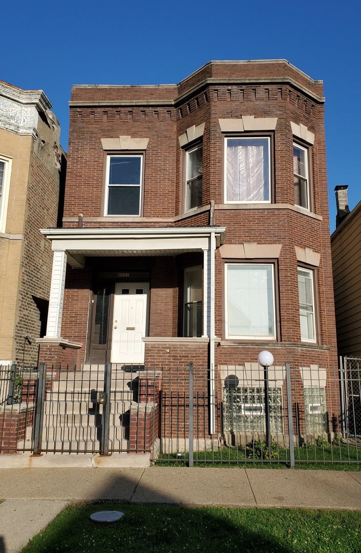 6221 S Laflin Street #2 — Chicago, IL 60636