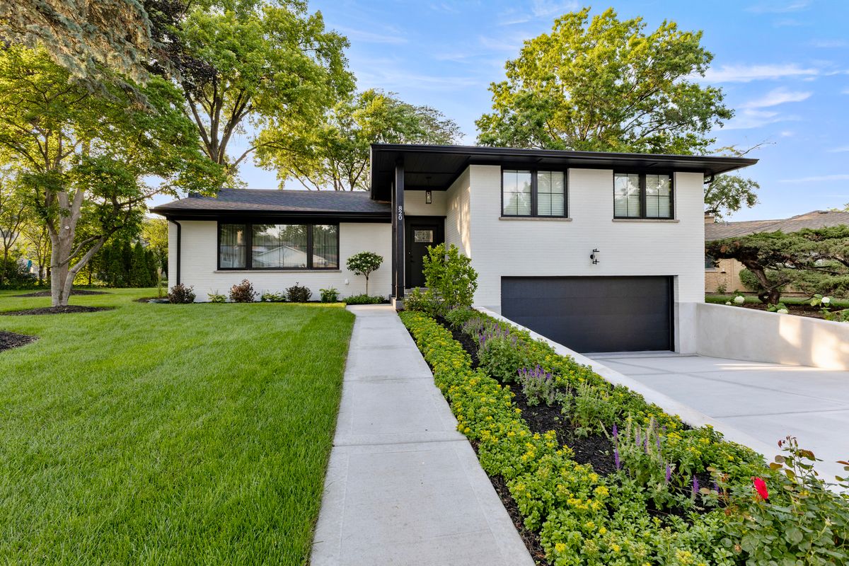 820 Merrill Street, Park Ridge, IL 60068